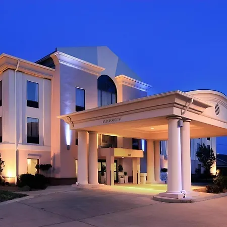 Holiday Inn Express Hotel & Suites Cleveland - Ms By Ihg